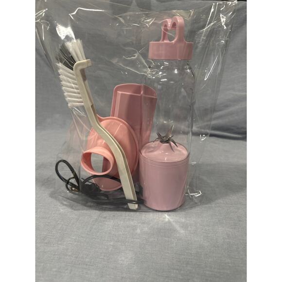 Portable Personal Compact Blender 17 OZ/500 ML Juicer, (Pink) - Picture 4 of 4